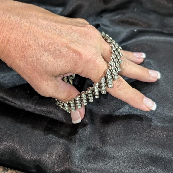 Vintage rhinestone flexible braclet - Picture 3 of 3
